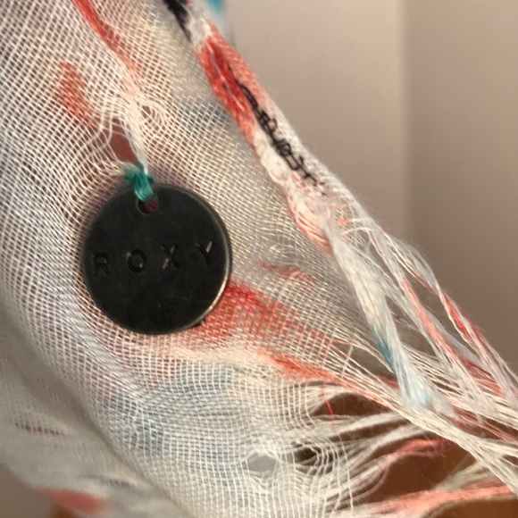 Roxy extra large wide print scarf shawl - Picture 3 of 4